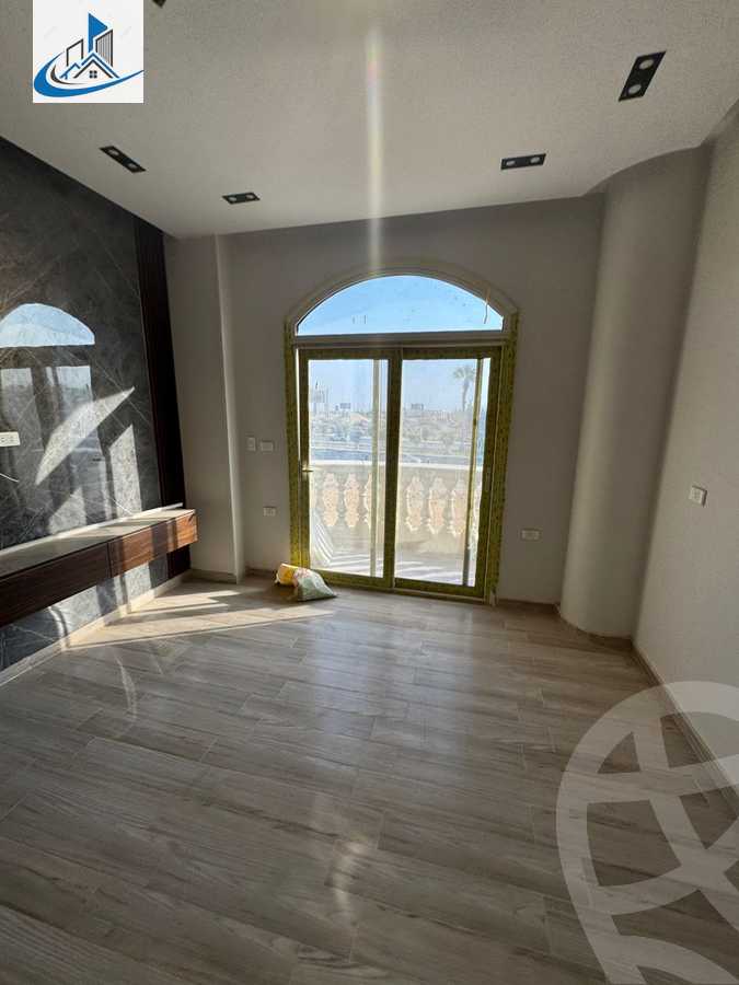 https://aqarmap.com.eg/ar/listing/6080769-for-sale-cairo-6th-of-october-garb-someed-neighborhood-8th