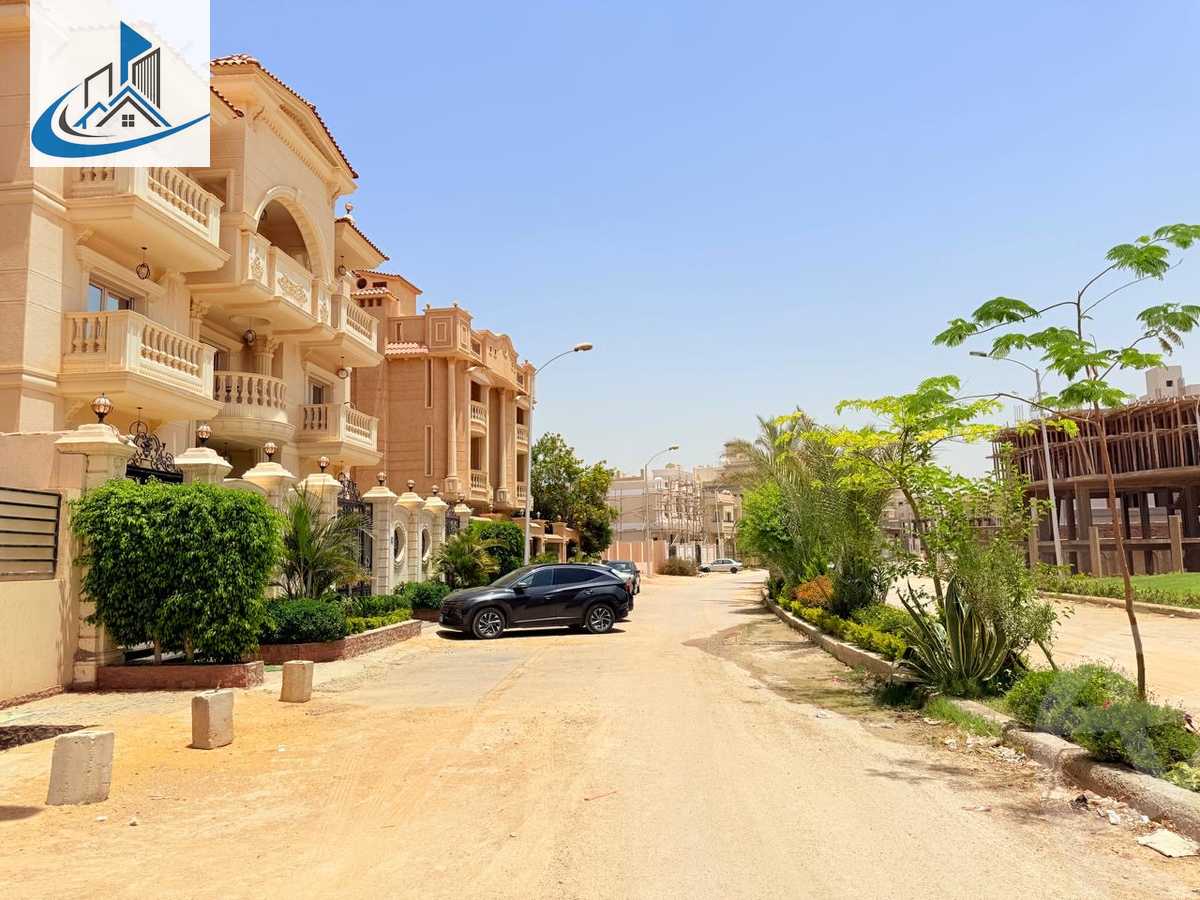 https://aqarmap.com.eg/ar/listing/6088674-for-sale-cairo-6th-of-october-el-tawsaat-el-shamalya-touristic-third-area