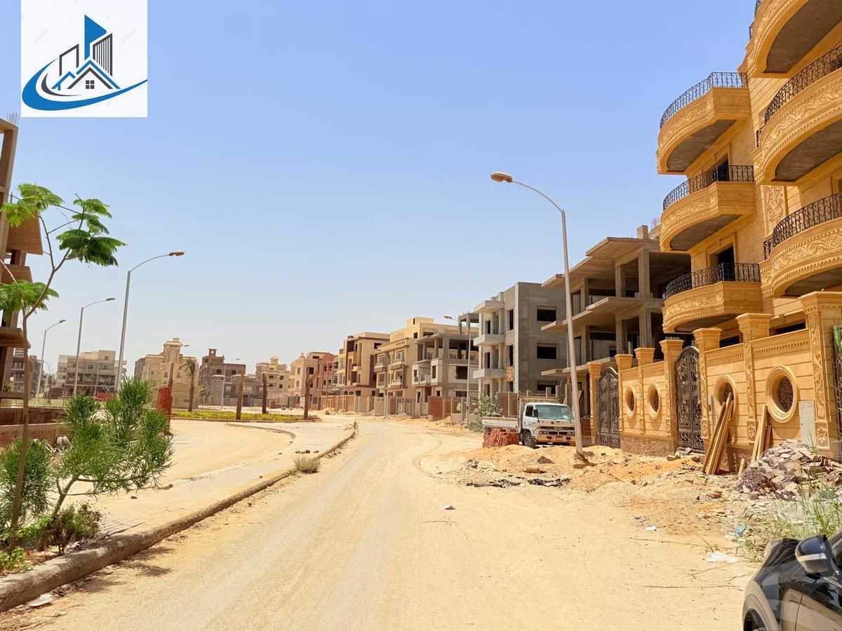 https://aqarmap.com.eg/ar/listing/6088674-for-sale-cairo-6th-of-october-el-tawsaat-el-shamalya-touristic-third-area
