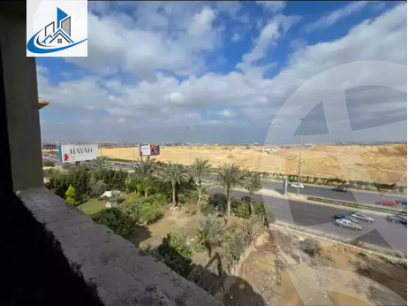 https://aqarmap.com.eg/ar/listing/6088726-for-sale-cairo-6th-of-october-featured-neighborhood-fourth-touristic-village-amin-el-refae-st