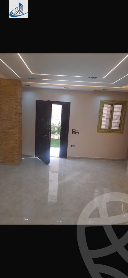 https://aqarmap.com.eg/en/listing/6116930-for-sale-cairo-6th-of-october-featured-neighborhood-first-touristic-village