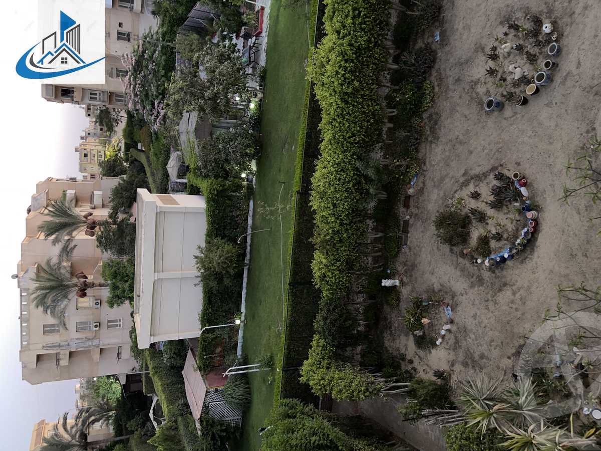 https://aqarmap.com.eg/en/listing/6143936-for-sale-cairo-6th-of-october-featured-neighborhood-el-motamayez-neighborhood-abd-el-moneim-riad-st