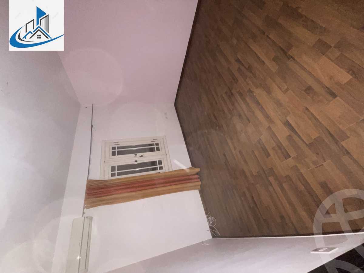 https://aqarmap.com.eg/en/listing/6143936-for-sale-cairo-6th-of-october-featured-neighborhood-el-motamayez-neighborhood-abd-el-moneim-riad-st