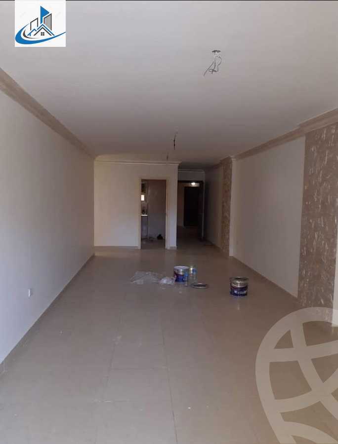 https://aqarmap.com.eg/ar/listing/6144146-for-sale-cairo-6th-of-october-featured-neighborhood-first-touristic-village-el-shaheed-mohammed-abdul-latif-alshimi-st