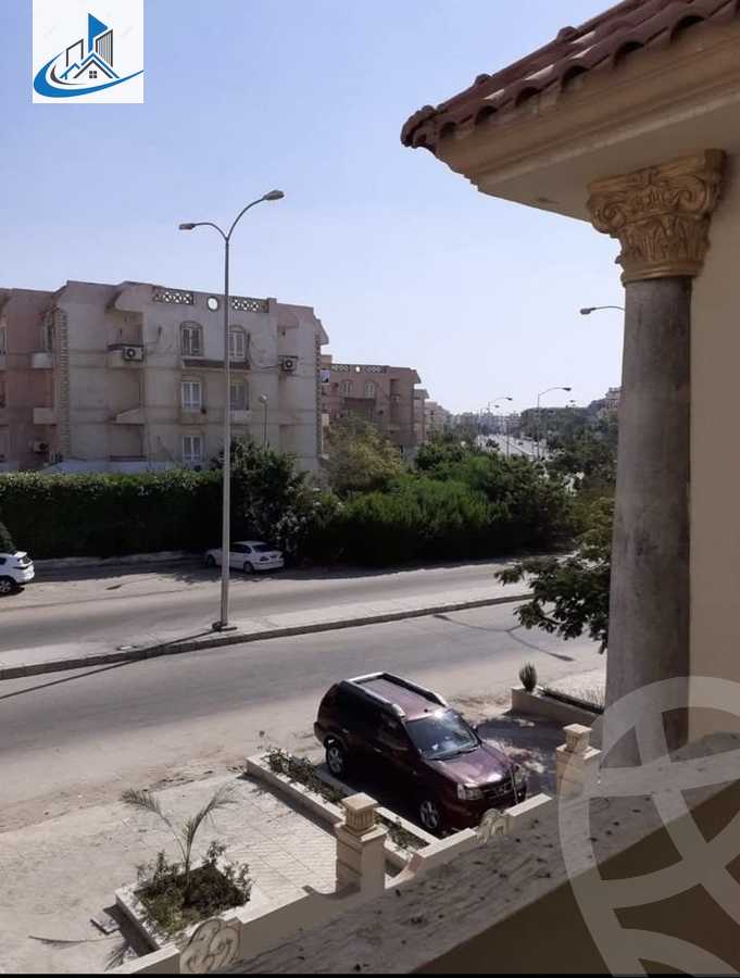 https://aqarmap.com.eg/ar/listing/6144146-for-sale-cairo-6th-of-october-featured-neighborhood-first-touristic-village-el-shaheed-mohammed-abdul-latif-alshimi-st