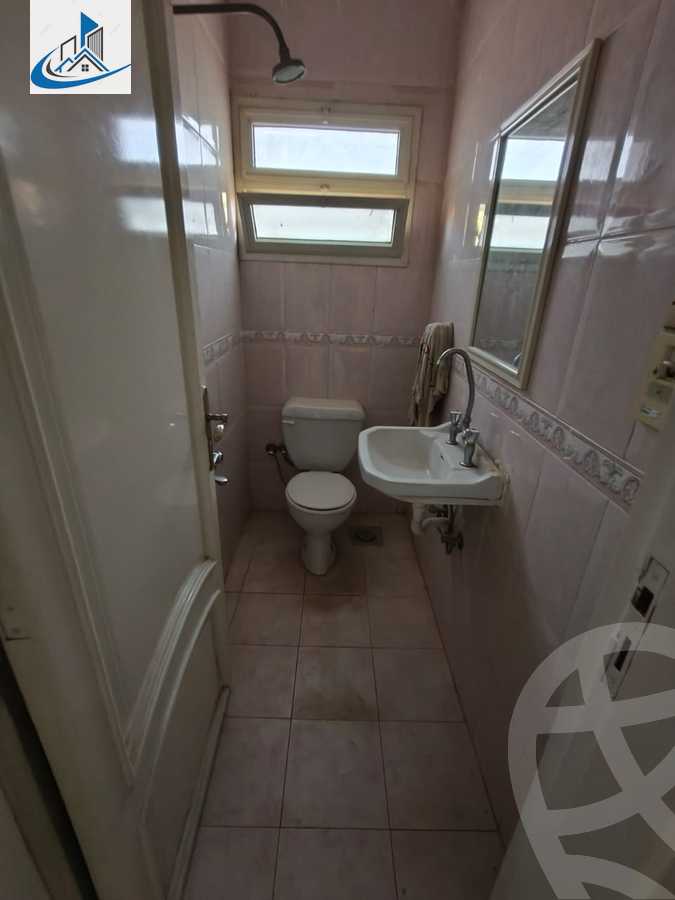 https://aqarmap.com.eg/en/listing/6149075-for-rent-cairo-6th-of-october-featured-neighborhood-el-motamayez-neighborhood-dr-mohammed-nagy-st