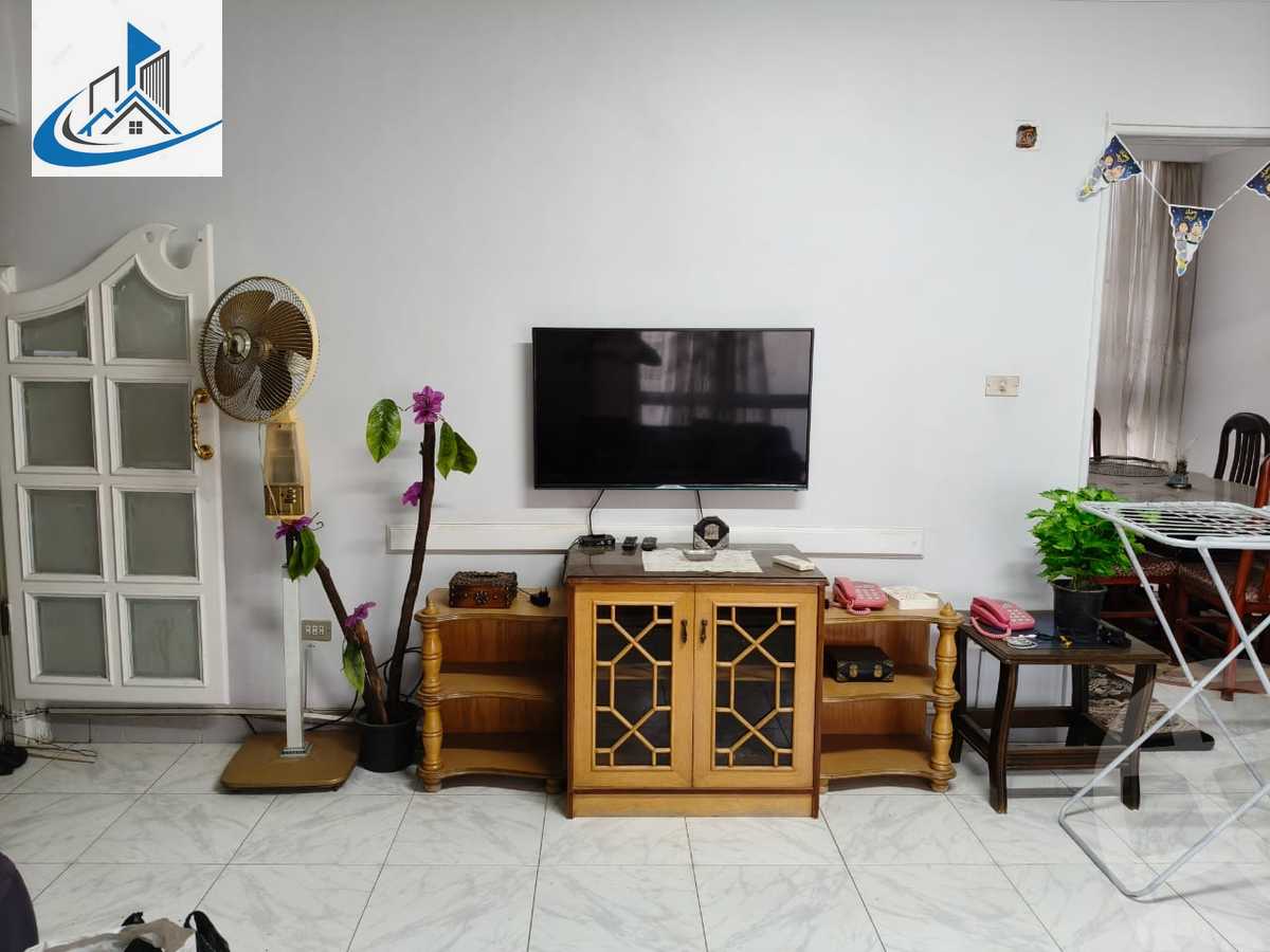 https://aqarmap.com.eg/en/listing/6149075-for-rent-cairo-6th-of-october-featured-neighborhood-el-motamayez-neighborhood-dr-mohammed-nagy-st