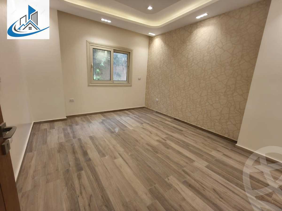 https://aqarmap.com.eg/en/listing/6149106-for-sale-cairo-6th-of-october-featured-neighborhood-sixth-touristic-village-mohamed-el-tabeay-st