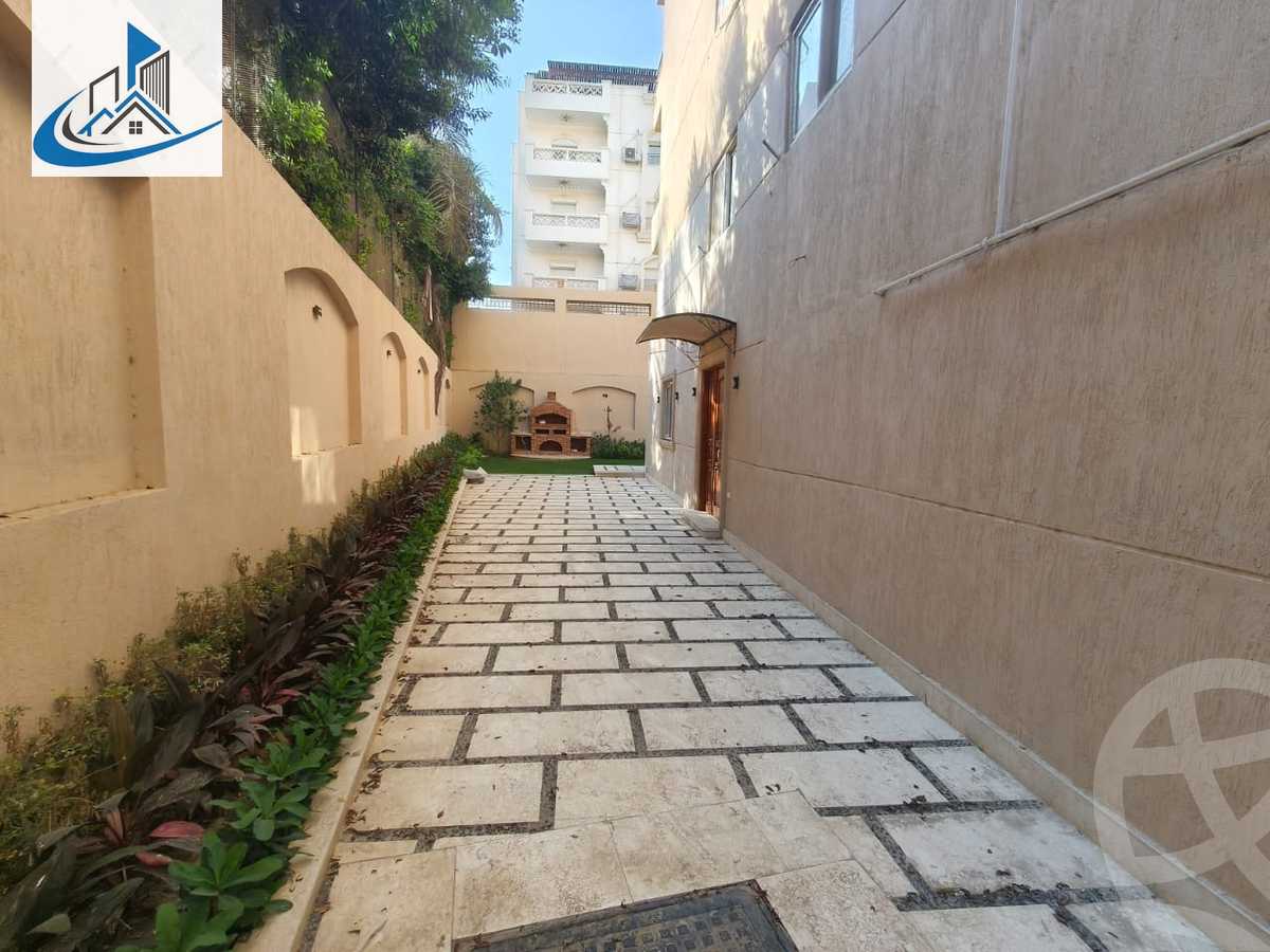 https://aqarmap.com.eg/en/listing/6149106-for-sale-cairo-6th-of-october-featured-neighborhood-sixth-touristic-village-mohamed-el-tabeay-st