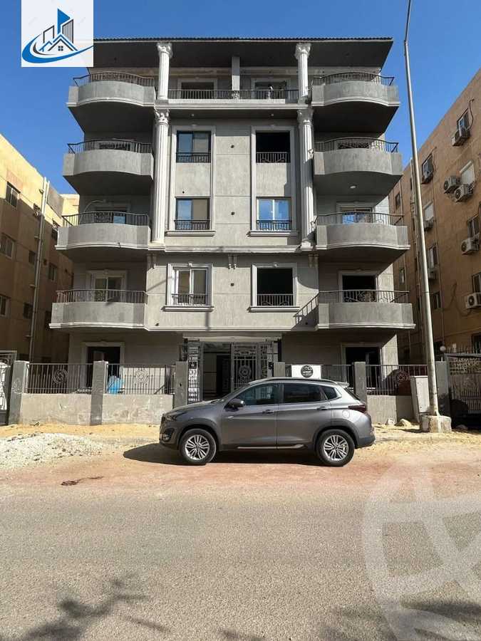 https://aqarmap.com.eg/ar/listing/6152207-for-sale-cairo-6th-of-october-featured-neighborhood-fourth-touristic-village-ahmed-zaki-abo-shady-st