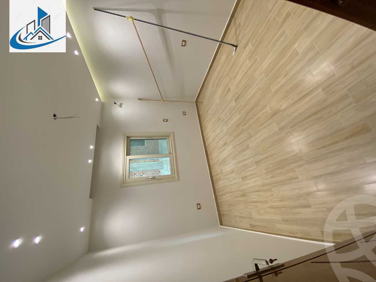 https://aqarmap.com.eg/ar/listing/6155648-for-rent-cairo-6th-of-october-featured-neighborhood-first-touristic-village-al-lewaa-mohammed-ezzat-el-zyadi-st