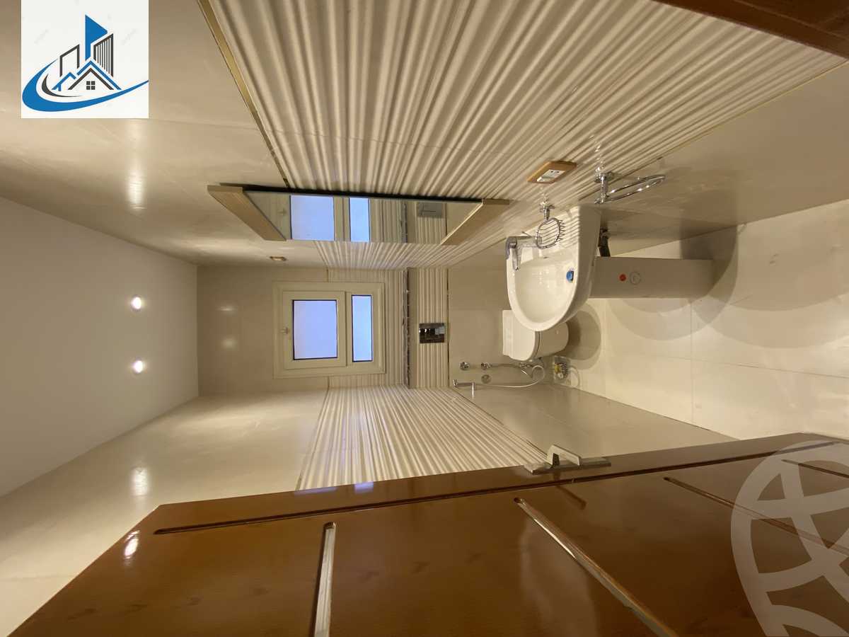 https://aqarmap.com.eg/ar/listing/6155648-for-rent-cairo-6th-of-october-featured-neighborhood-first-touristic-village-al-lewaa-mohammed-ezzat-el-zyadi-st