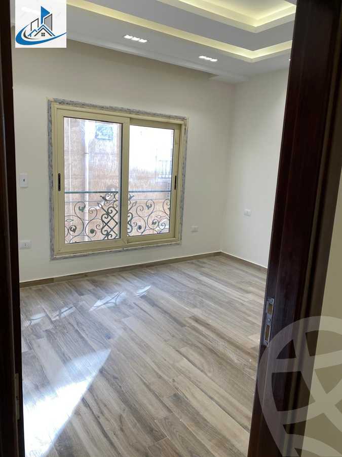 https://aqarmap.com.eg/en/listing/6165779-for-sale-cairo-6th-of-october-featured-neighborhood-sixth-touristic-village-al-wageh-street
