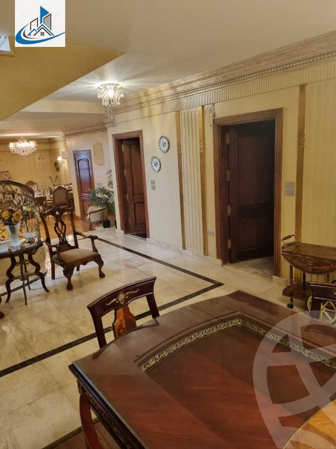 https://aqarmap.com.eg/ar/listing/6165934-for-sale-cairo-6th-of-october-featured-neighborhood-sixth-touristic-village-sameh-gado-st