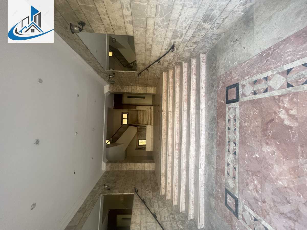 https://aqarmap.com.eg/ar/listing/6165971-for-sale-cairo-6th-of-october-featured-neighborhood-sixth-touristic-village-sameh-gado-st