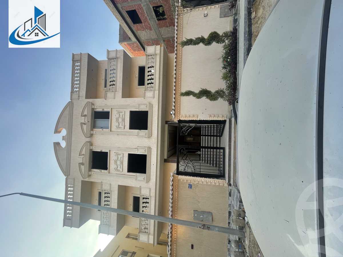 https://aqarmap.com.eg/ar/listing/6186577-for-sale-cairo-6th-of-october-featured-neighborhood-first-touristic-village-al-lewaa-mohammed-ezzat-el-zyadi-st