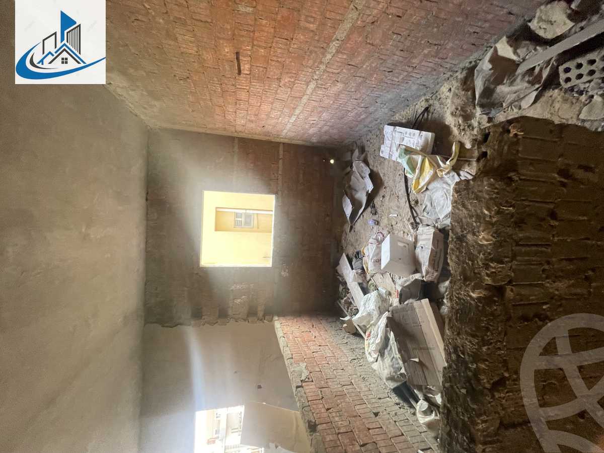 https://aqarmap.com.eg/ar/listing/6186577-for-sale-cairo-6th-of-october-featured-neighborhood-first-touristic-village-al-lewaa-mohammed-ezzat-el-zyadi-st