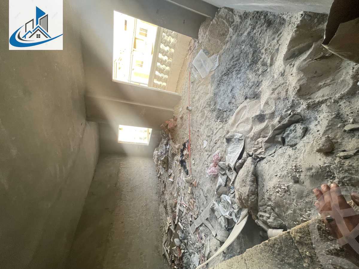 https://aqarmap.com.eg/ar/listing/6186577-for-sale-cairo-6th-of-october-featured-neighborhood-first-touristic-village-al-lewaa-mohammed-ezzat-el-zyadi-st