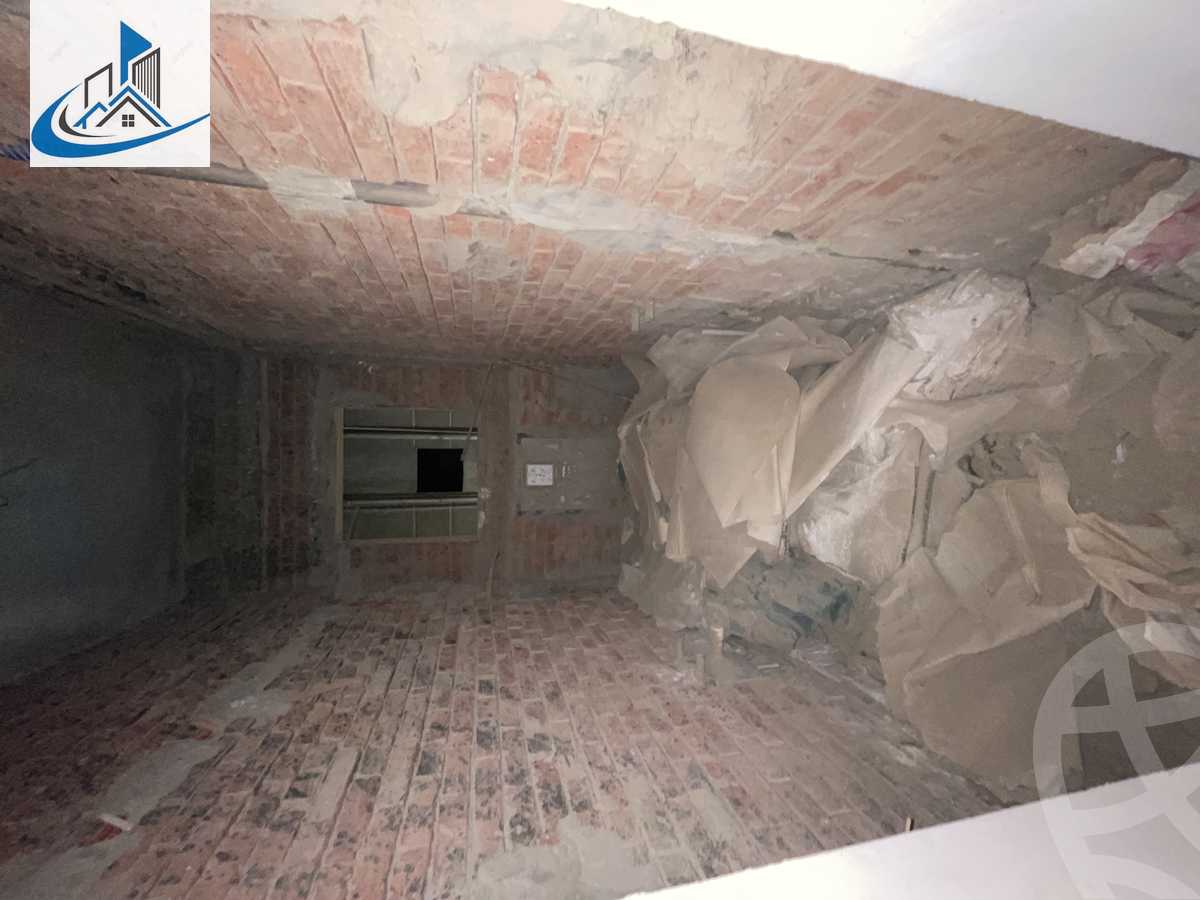 https://aqarmap.com.eg/ar/listing/6216523-for-sale-cairo-6th-of-october-featured-neighborhood-sixth-touristic-village-mahmoud-zehni-st