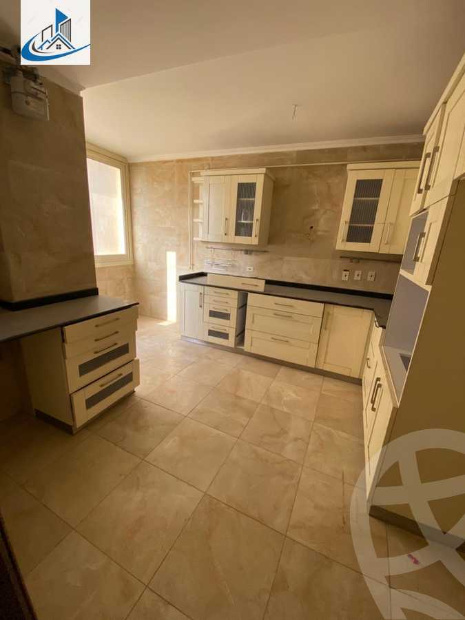 https://aqarmap.com.eg/ar/listing/6263334-for-sale-cairo-6th-of-october-featured-neighborhood-sixth-touristic-village-mohamed-el-tabeay-st