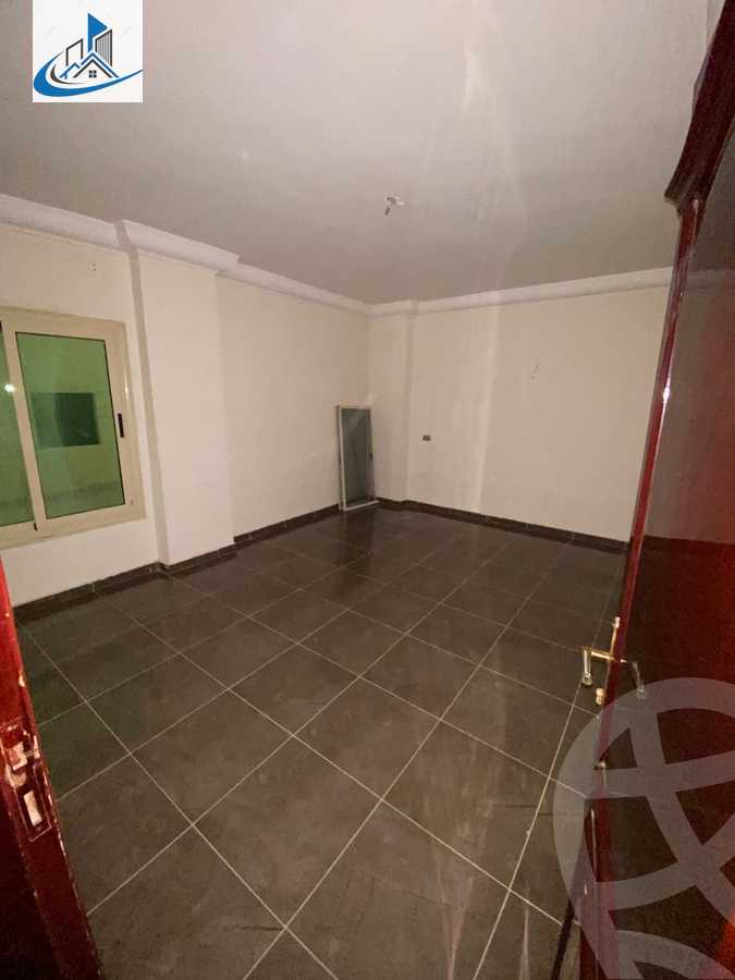 https://aqarmap.com.eg/ar/listing/6265653-for-rent-cairo-6th-of-october-featured-neighborhood-sixth-touristic-village-mahmoud-zehni-st