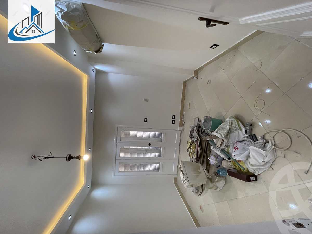 https://aqarmap.com.eg/en/listing/6292472-for-sale-cairo-6th-of-october-featured-neighborhood-el-motamayez-neighborhood-abd-el-moneim-riad-st