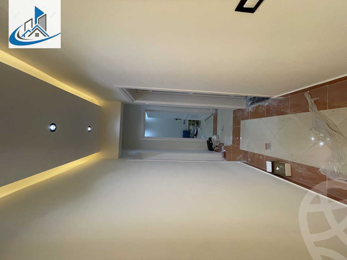 https://aqarmap.com.eg/en/listing/6292472-for-sale-cairo-6th-of-october-featured-neighborhood-el-motamayez-neighborhood-abd-el-moneim-riad-st