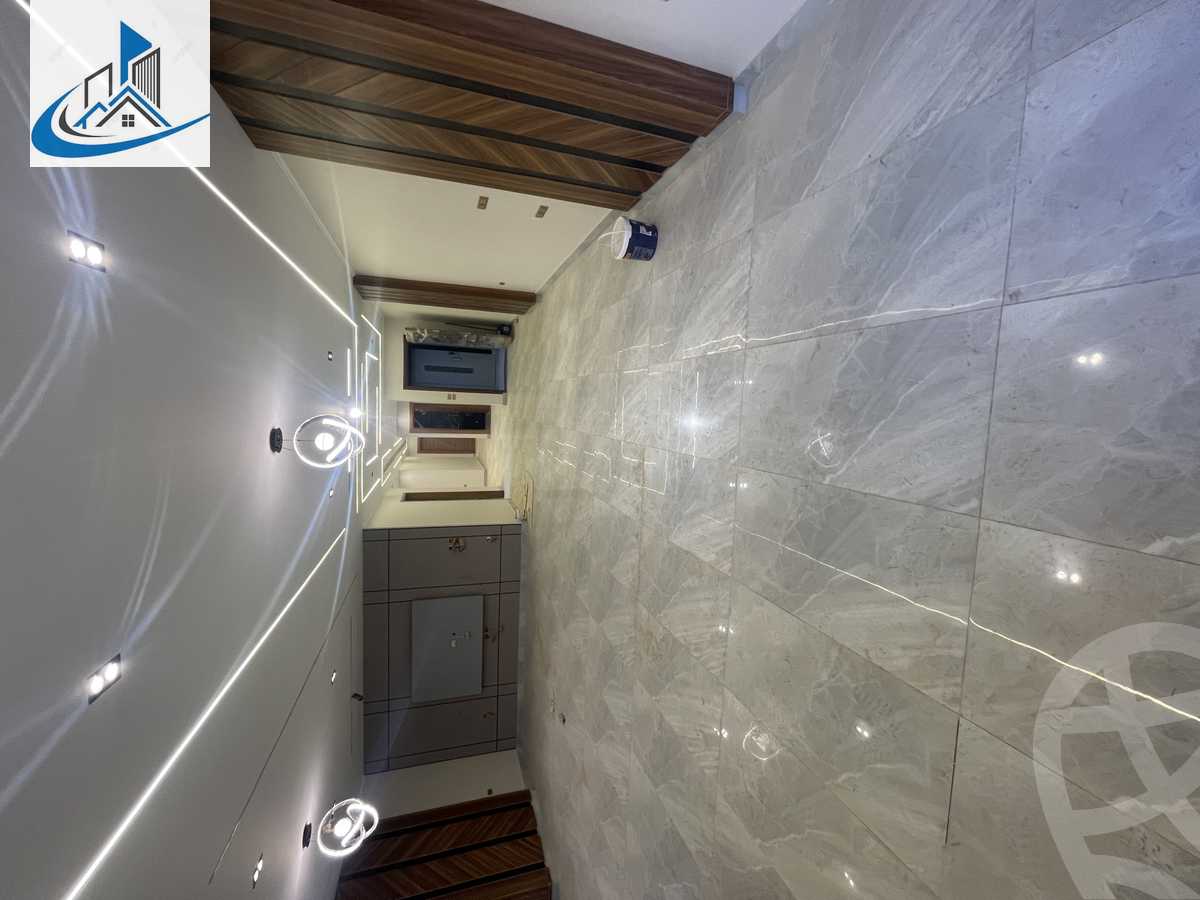 https://aqarmap.com.eg/ar/listing/6295228-for-sale-cairo-6th-of-october-featured-neighborhood-fourth-touristic-village-amin-el-refae-st