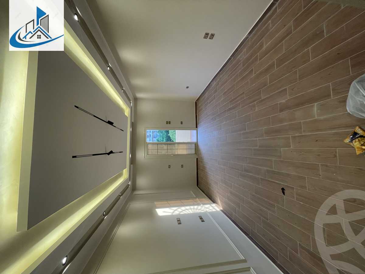 https://aqarmap.com.eg/ar/listing/6295228-for-sale-cairo-6th-of-october-featured-neighborhood-fourth-touristic-village-amin-el-refae-st