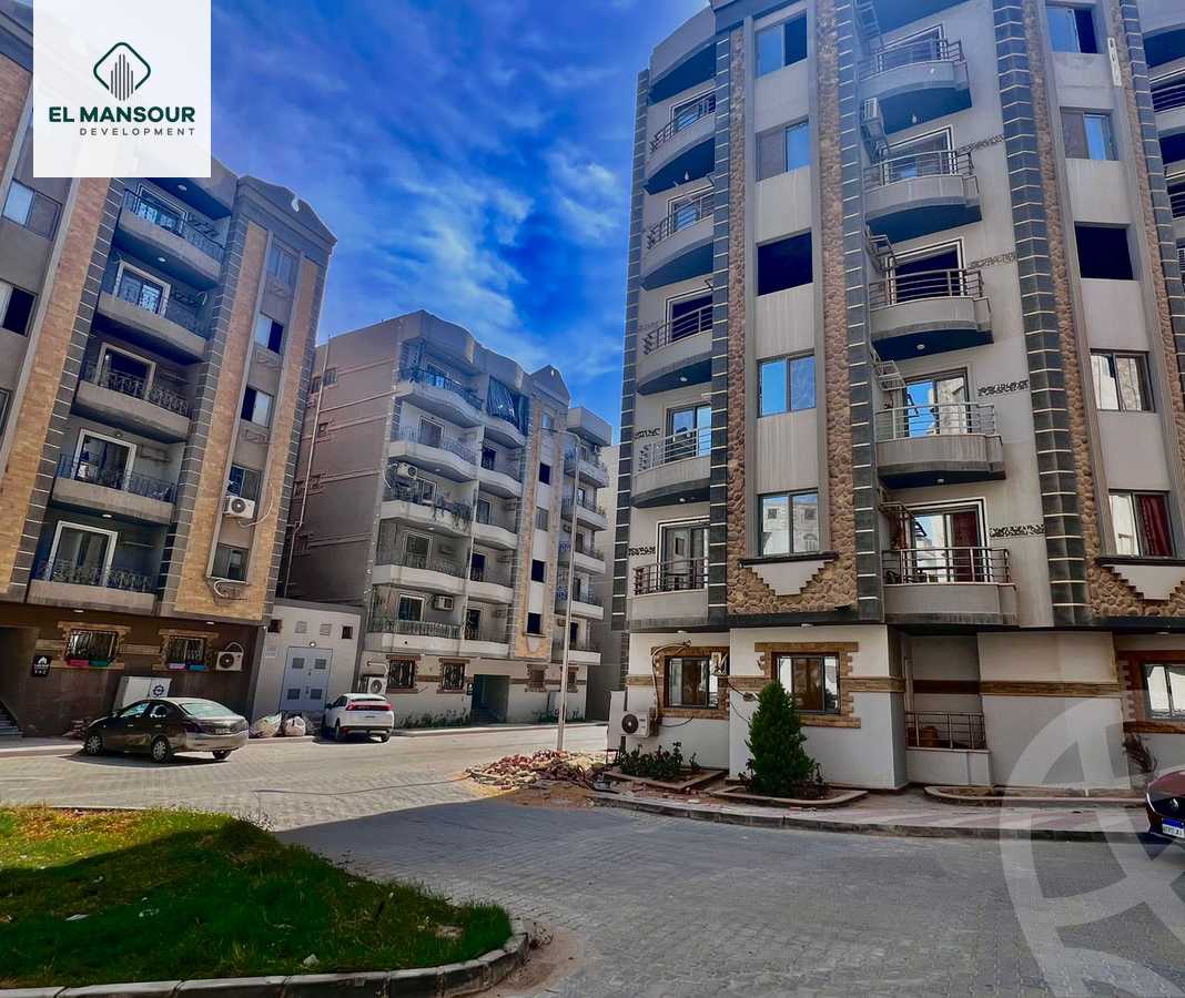 https://aqarmap.com.eg/en/listing/5937636-for-sale-cairo-new-cairo-el-kattameya-compounds-in-kattameya-kmbwnd-mkny-lmnswr-llttwyr