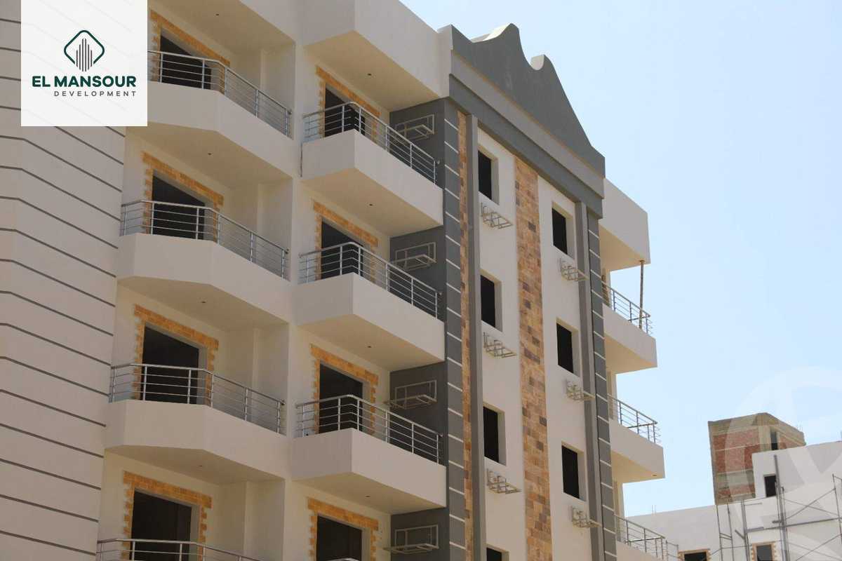 https://aqarmap.com.eg/en/listing/5938154-for-sale-cairo-new-cairo-el-kattameya-compounds-in-kattameya-kmbwnd-mkny-lmnswr-llttwyr