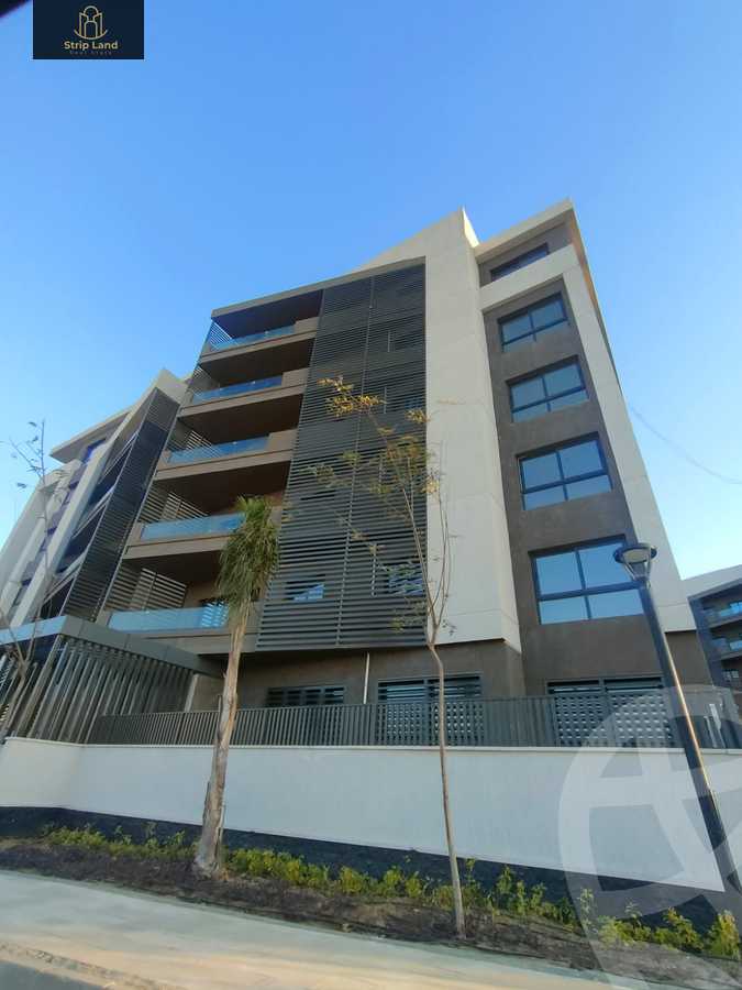 https://aqarmap.com.eg/ar/listing/4761040-for-sale-cairo-new-cairo-madinaty-bryfdw