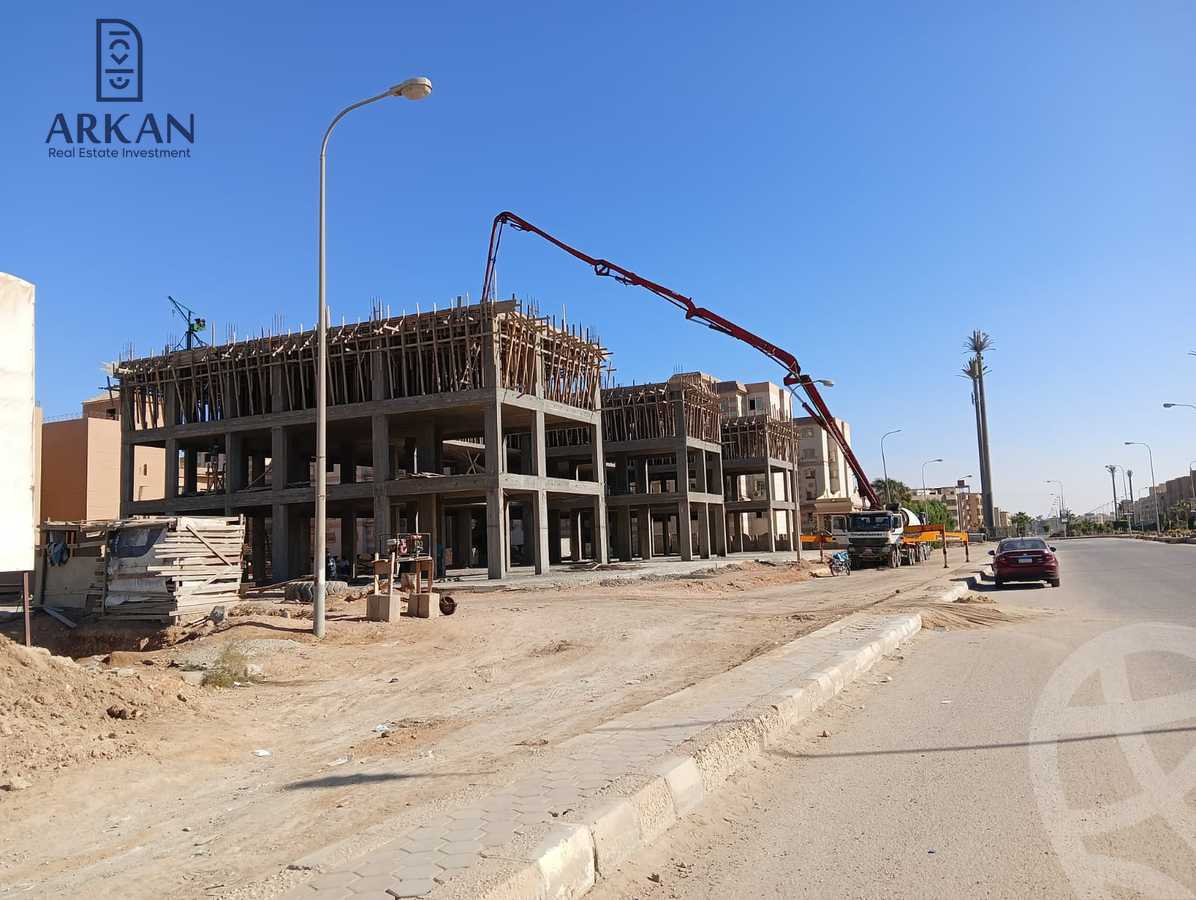 https://aqarmap.com.eg/en/listing/5429284-for-sale-cairo-6th-of-october-hadaeq-october-kmbwnd-fy-hdyq-ktwbr-strip-mall-13-arkan