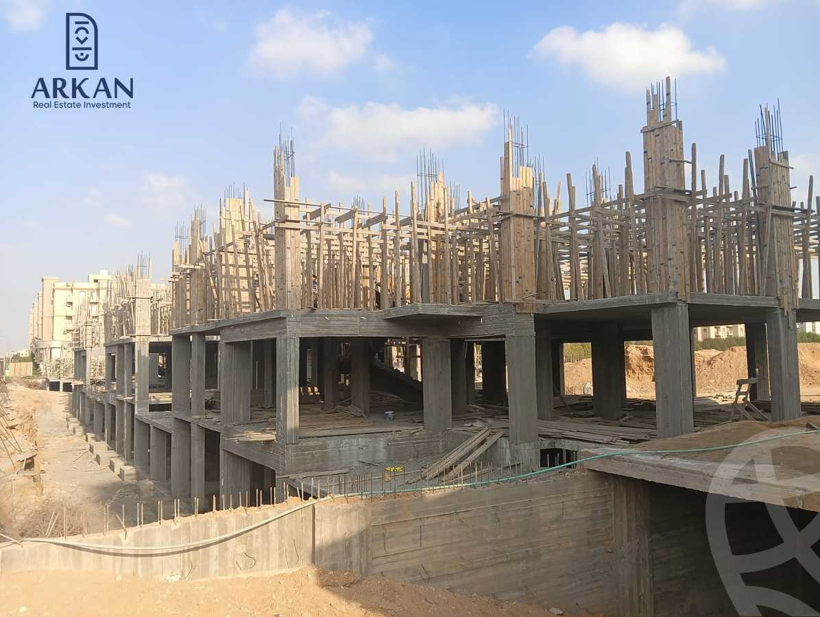 https://aqarmap.com.eg/en/listing/5688828-for-sale-cairo-6th-of-october-hadaeq-october-kmbwnd-fy-hdyq-ktwbr-kmbwnd-mlj-lkhlyf-jrwb