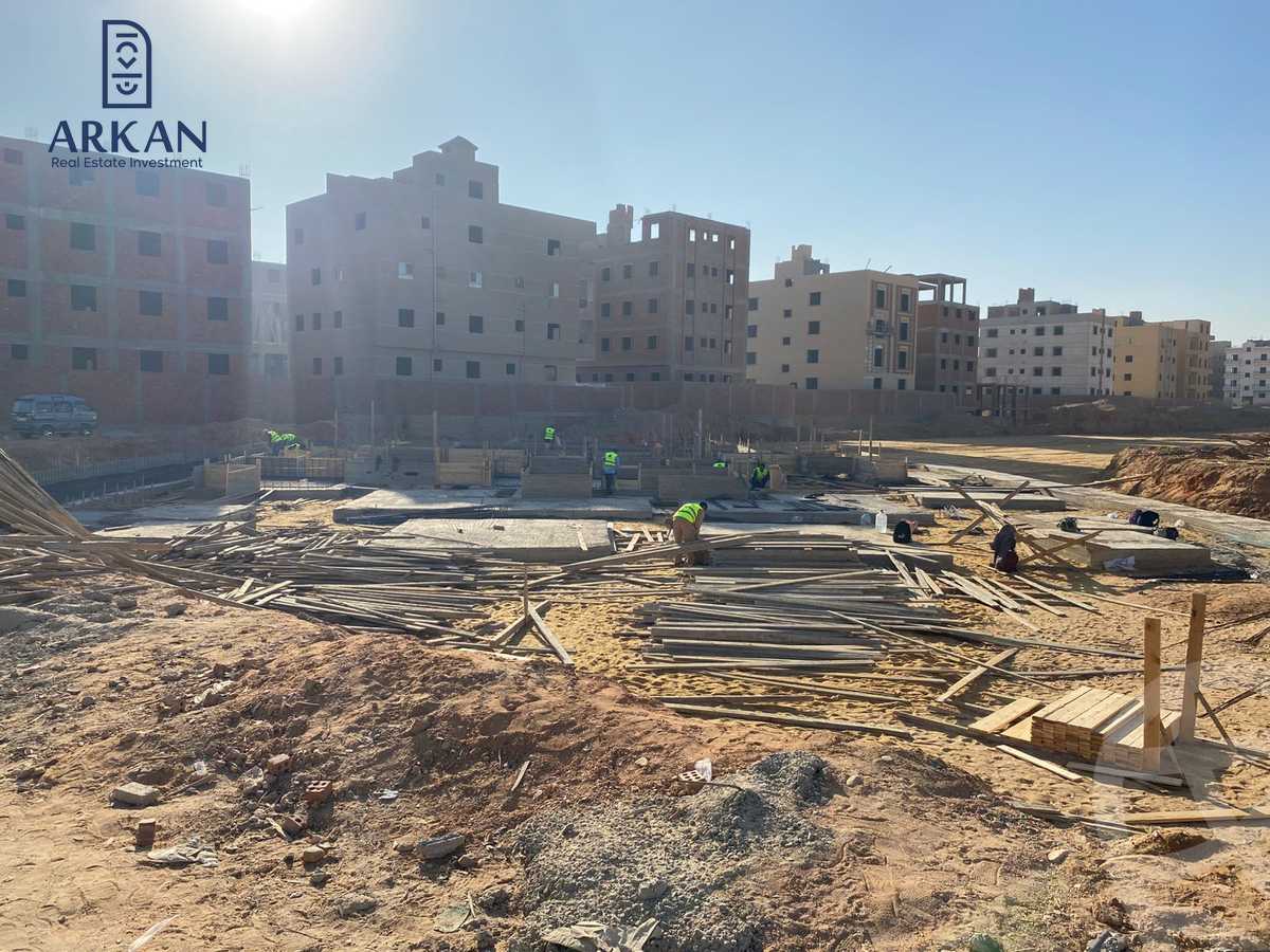 https://aqarmap.com.eg/ar/listing/6624948-for-sale-cairo-6th-of-october-hadaeq-october-kmbwnd-fy-hdyq-ktwbr-address-home-compound-arkan