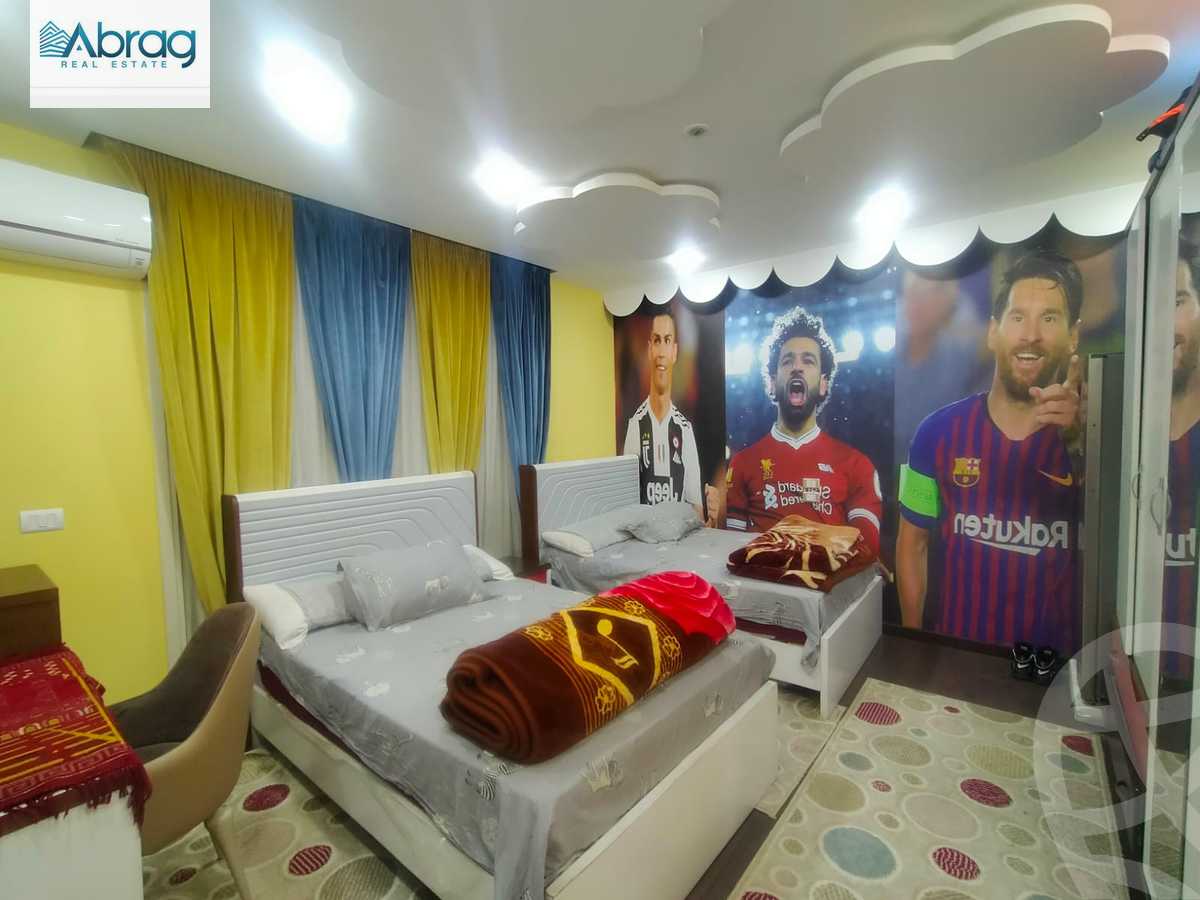 https://aqarmap.com.eg/en/listing/4189670-for-sale-cairo-el-sheikh-zayed-city-compounds-greens