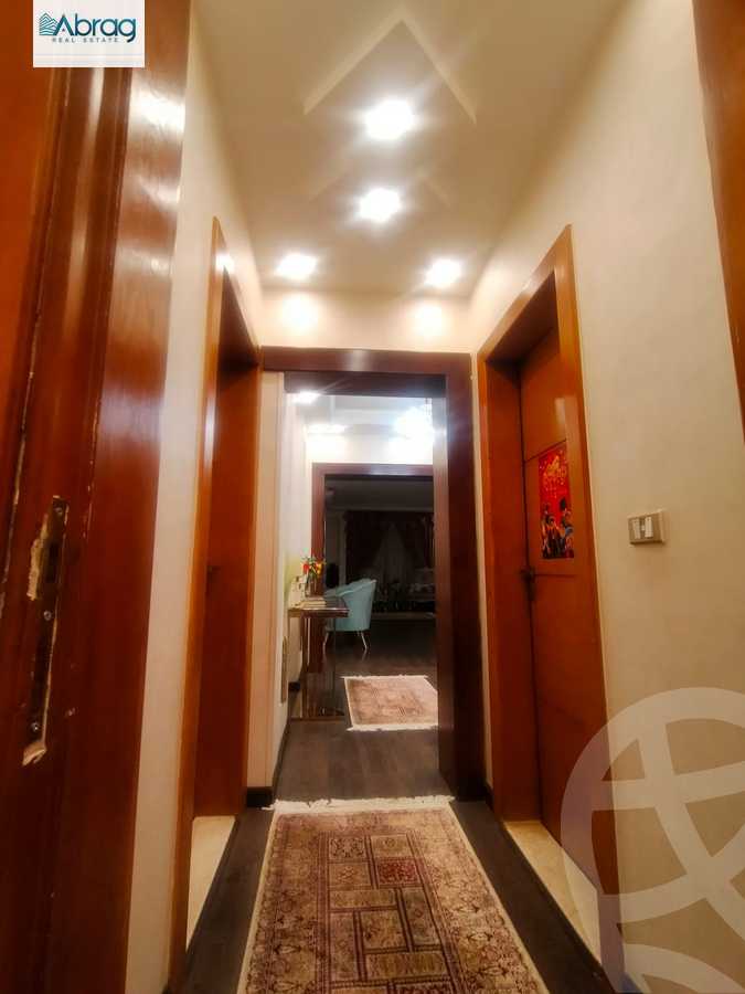 https://aqarmap.com.eg/en/listing/4189670-for-sale-cairo-el-sheikh-zayed-city-compounds-greens