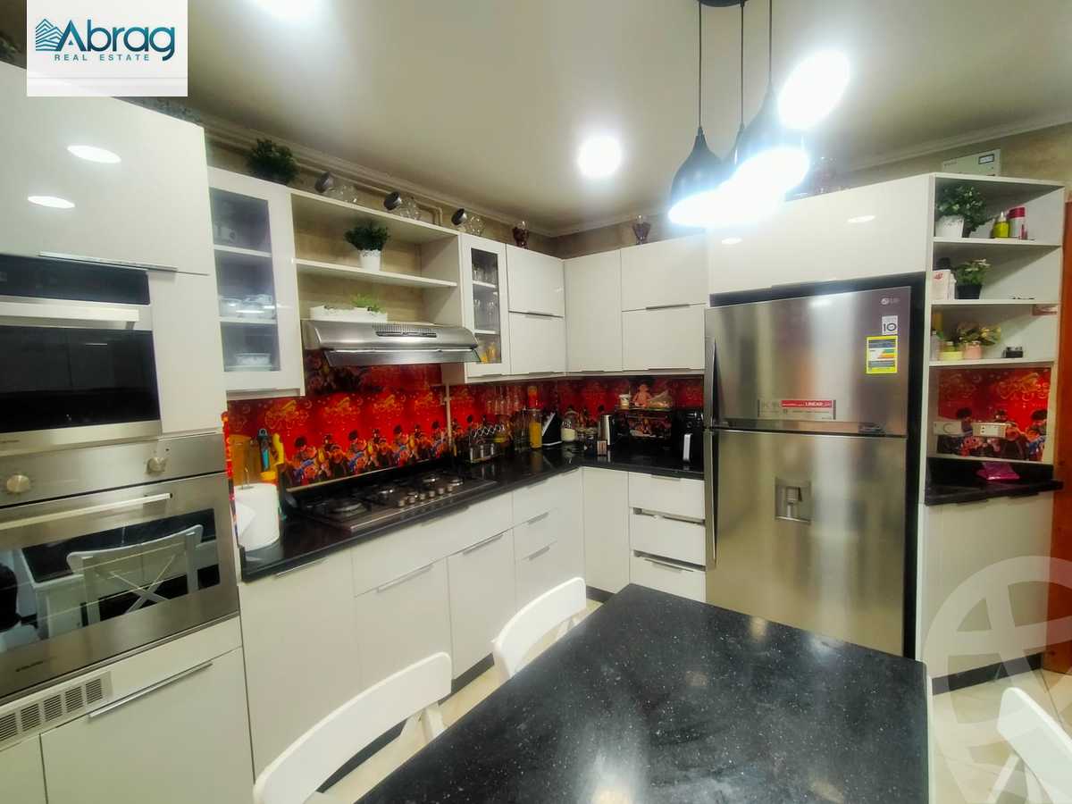 https://aqarmap.com.eg/en/listing/4189670-for-sale-cairo-el-sheikh-zayed-city-compounds-greens