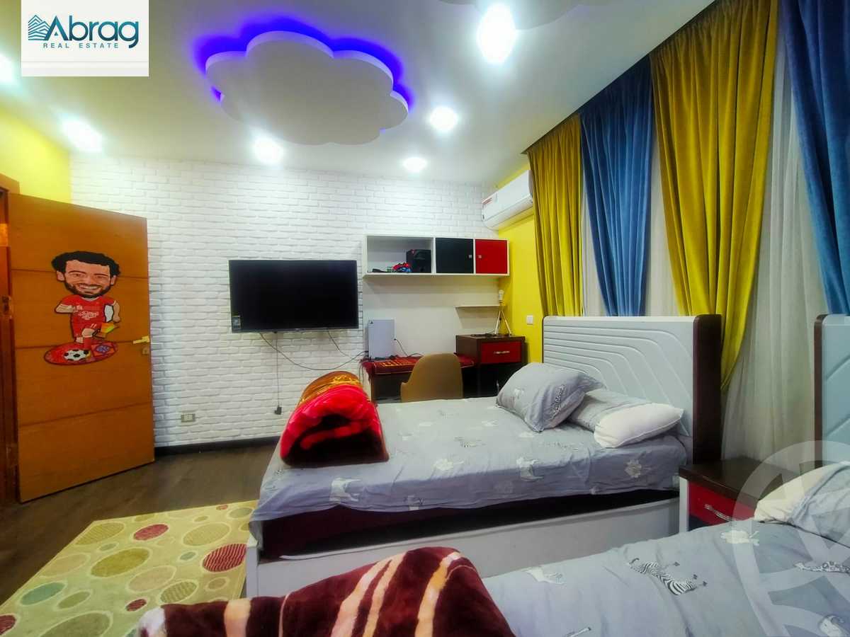 https://aqarmap.com.eg/en/listing/4189670-for-sale-cairo-el-sheikh-zayed-city-compounds-greens