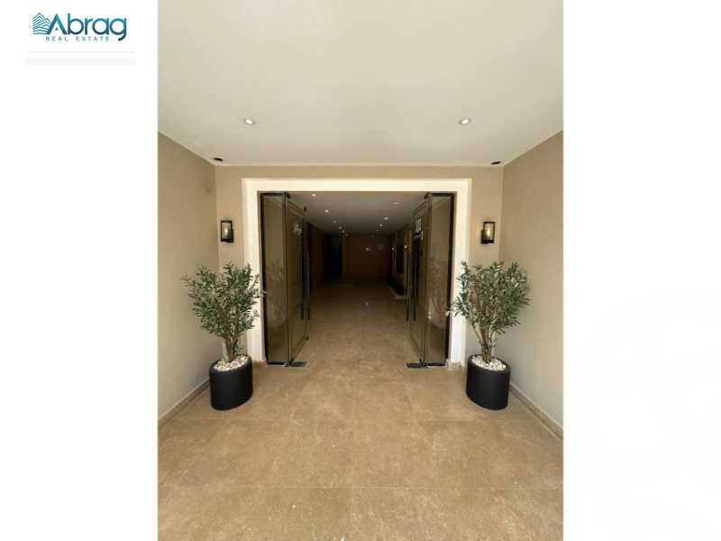 https://aqarmap.com.eg/ar/listing/4738939-for-sale-cairo-el-sheikh-zayed-city-compounds-kmbwnd-fyldj-wyst-dr-llttwyr