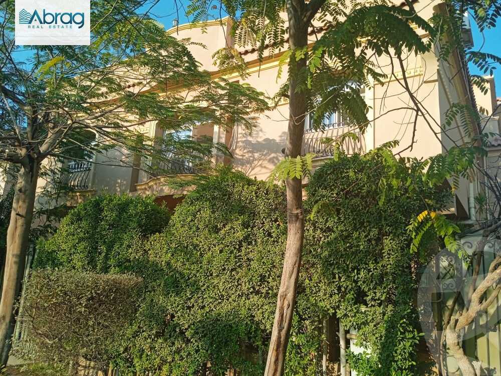 https://aqarmap.com.eg/en/listing/4856076-for-sale-cairo-el-sheikh-zayed-city-compounds-el-yasmeen-compound