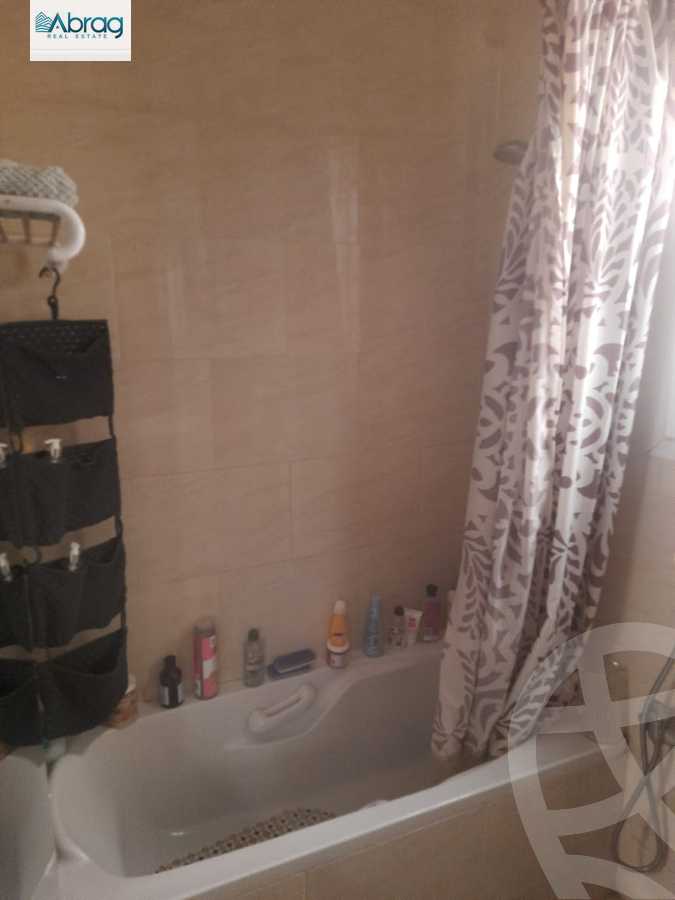 https://aqarmap.com.eg/en/listing/4977281-for-sale-cairo-el-sheikh-zayed-city-compounds-el-karma-residence