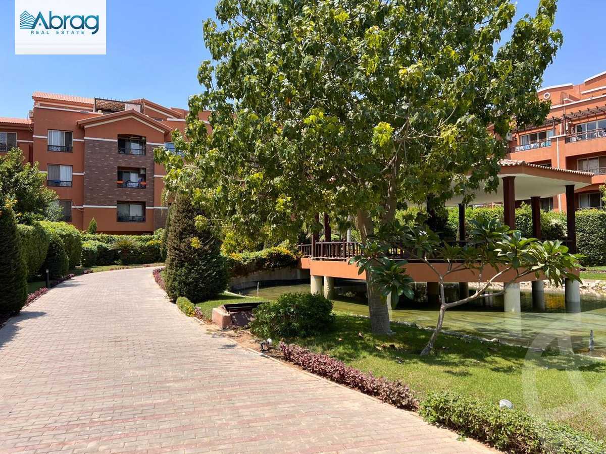 https://aqarmap.com.eg/en/listing/5010585-for-sale-cairo-el-sheikh-zayed-city-compounds-green-3