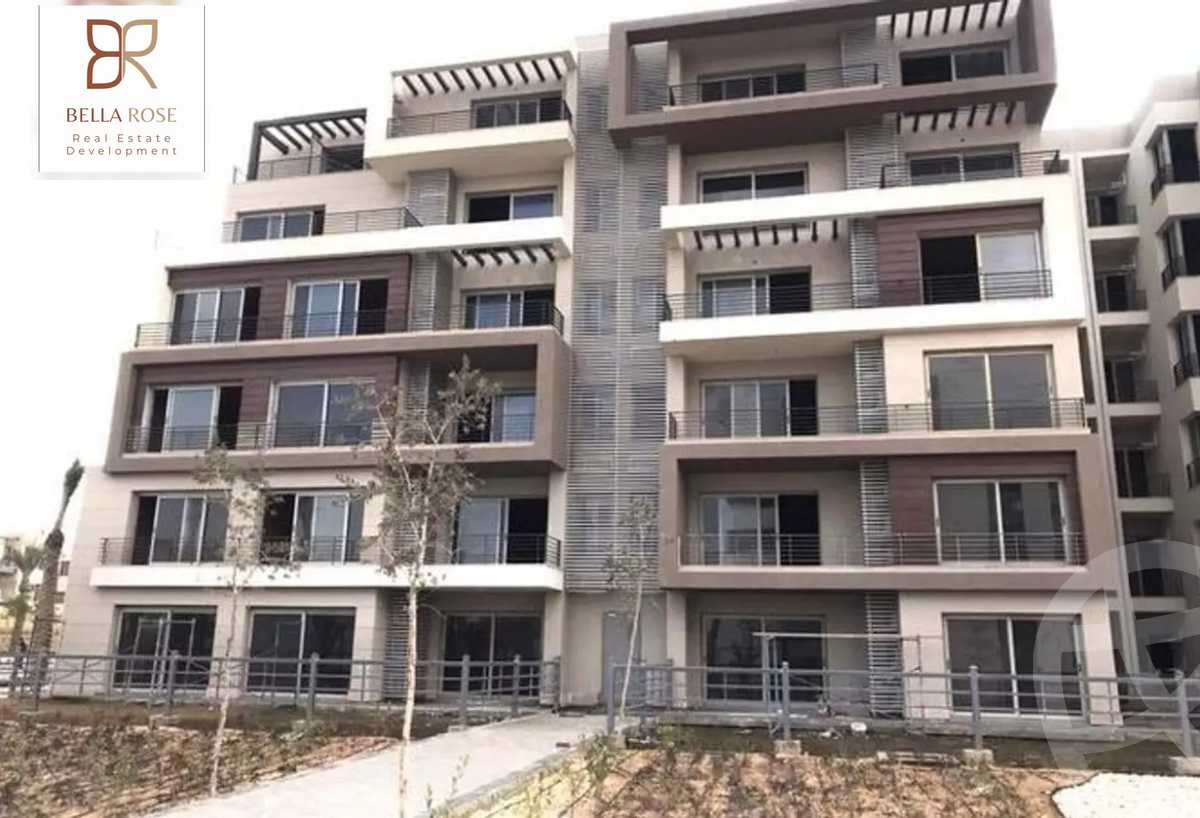 https://aqarmap.com.eg/en/listing/4646639-for-sale-cairo-new-cairo-compounds-blm-hylz-nyw-kyrw