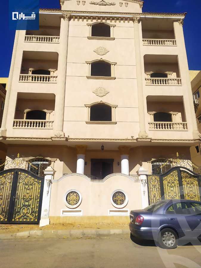 https://aqarmap.com.eg/ar/listing/5089892-for-sale-cairo-el-sheikh-zayed-city-el-hay-el-hady-ashaer-area-1-street-10