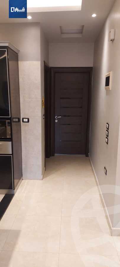 https://aqarmap.com.eg/ar/listing/5463164-for-sale-cairo-el-sheikh-zayed-city-el-hay-el-hady-ashaer-area-1-street-10