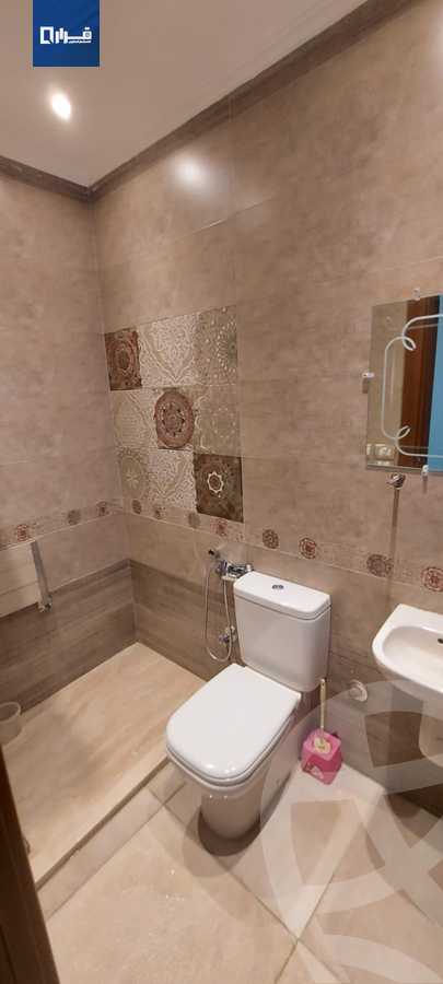https://aqarmap.com.eg/ar/listing/5477410-for-sale-cairo-el-sheikh-zayed-city-el-hay-el-hady-ashaer-area-1-street-10