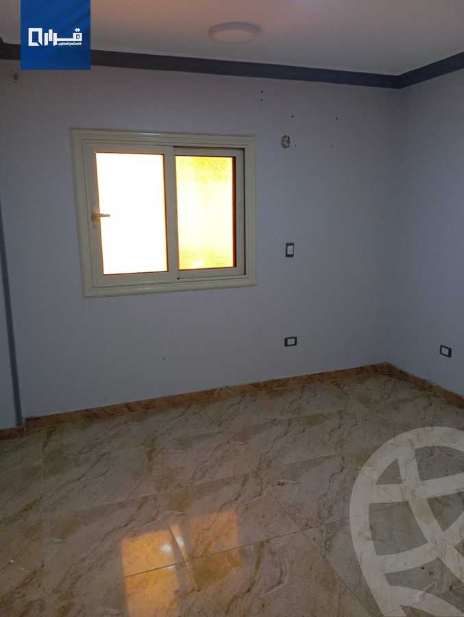 https://aqarmap.com.eg/ar/listing/5536602-for-sale-cairo-6th-of-october-el-ahyaa-neighborhood-2nd-divided-from-al-kafrawei-st