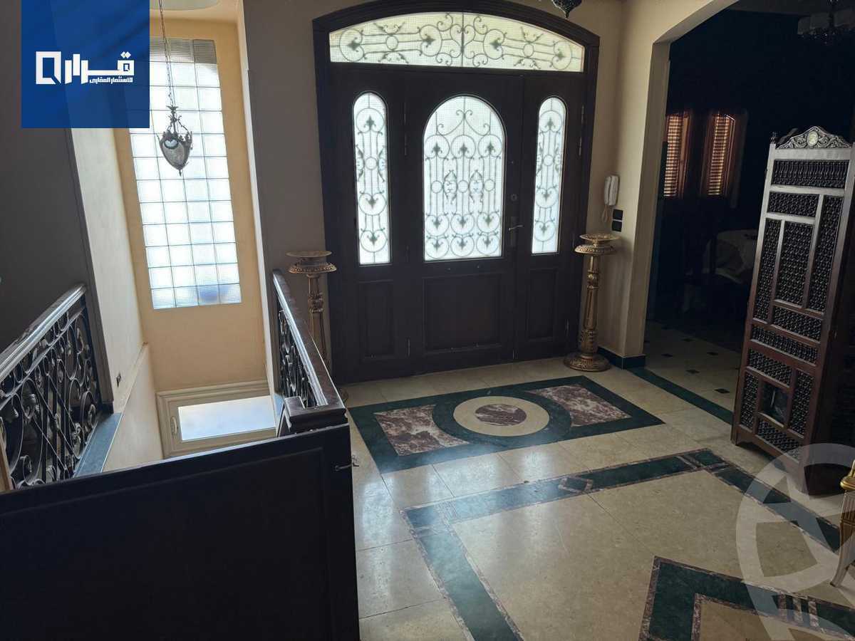 https://aqarmap.com.eg/ar/listing/5723798-for-sale-cairo-el-sheikh-zayed-city-compounds-el-yasmeen-compound