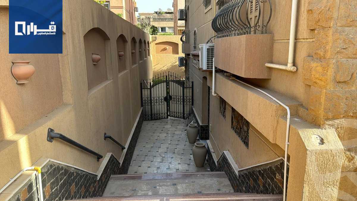 https://aqarmap.com.eg/ar/listing/5723798-for-sale-cairo-el-sheikh-zayed-city-compounds-el-yasmeen-compound